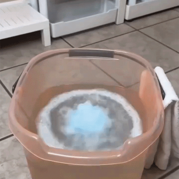 Spotless floor cleaning demonstration 1